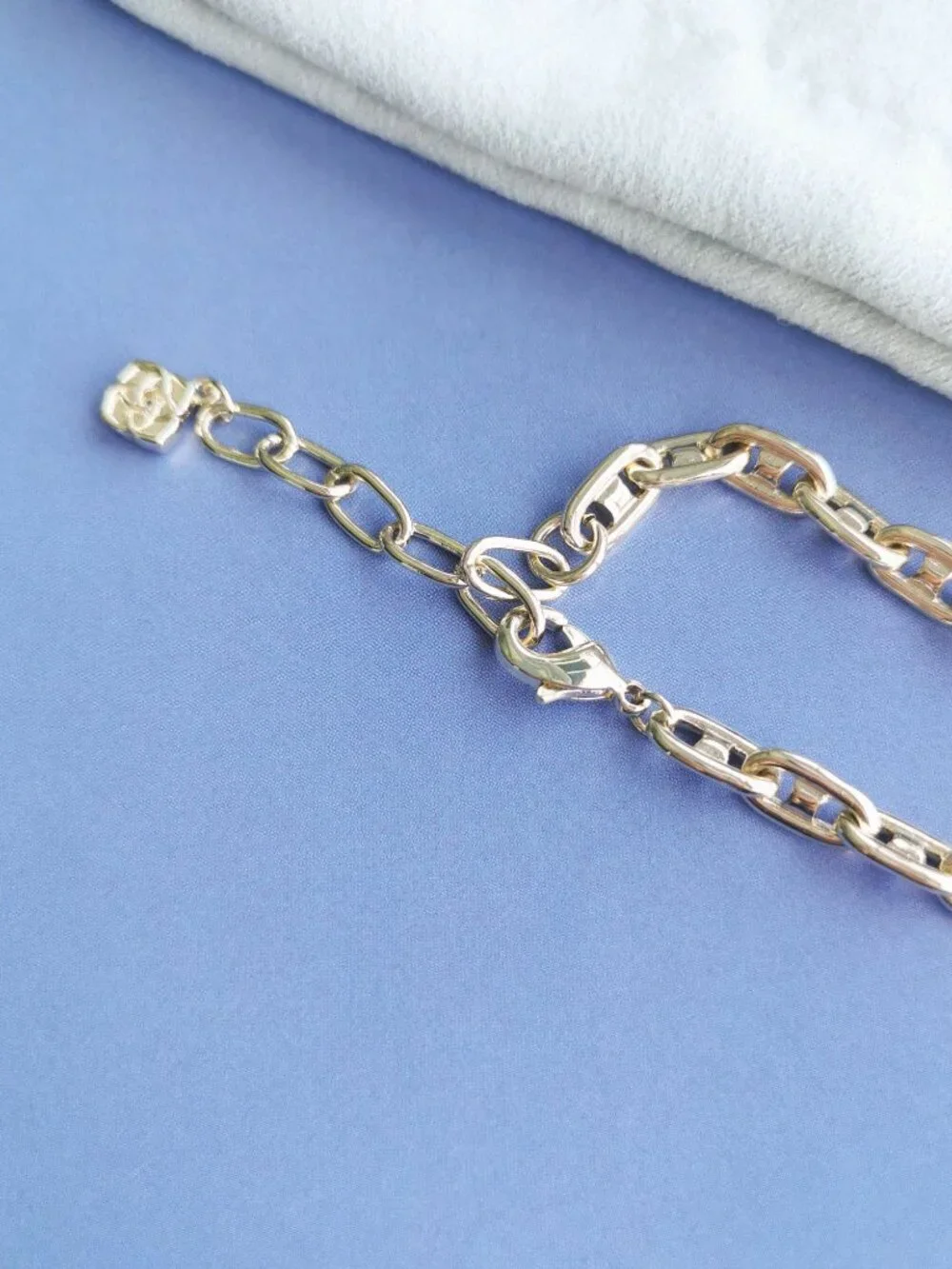 Authentic Kendra Scott Bailey Chain Bracelet - Picture 4 of 4